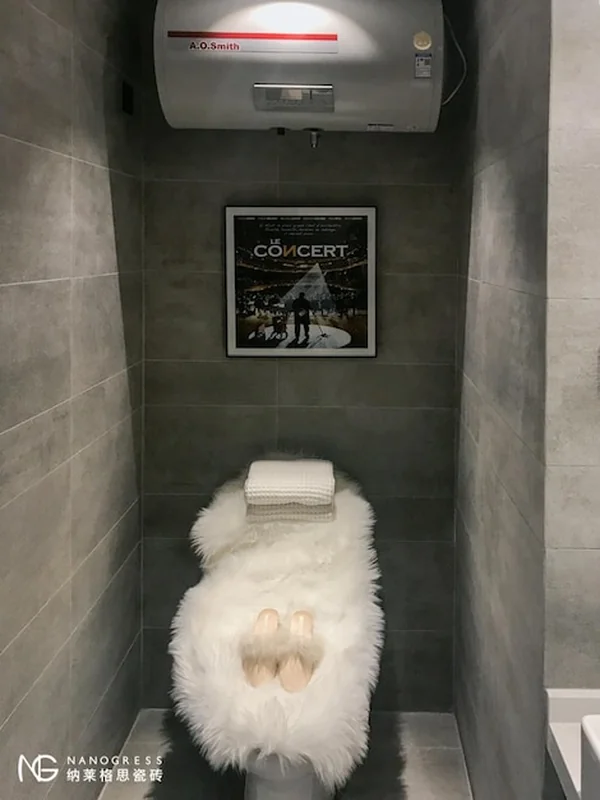 Nowoczesny minimalistyczny projekt łazienki